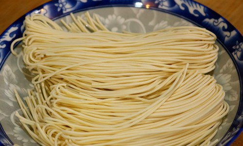 b2和维c同吃-维生素c和b2可以吃多久、维生素b2和c的最佳服用时间 -维c维b2禁忌网